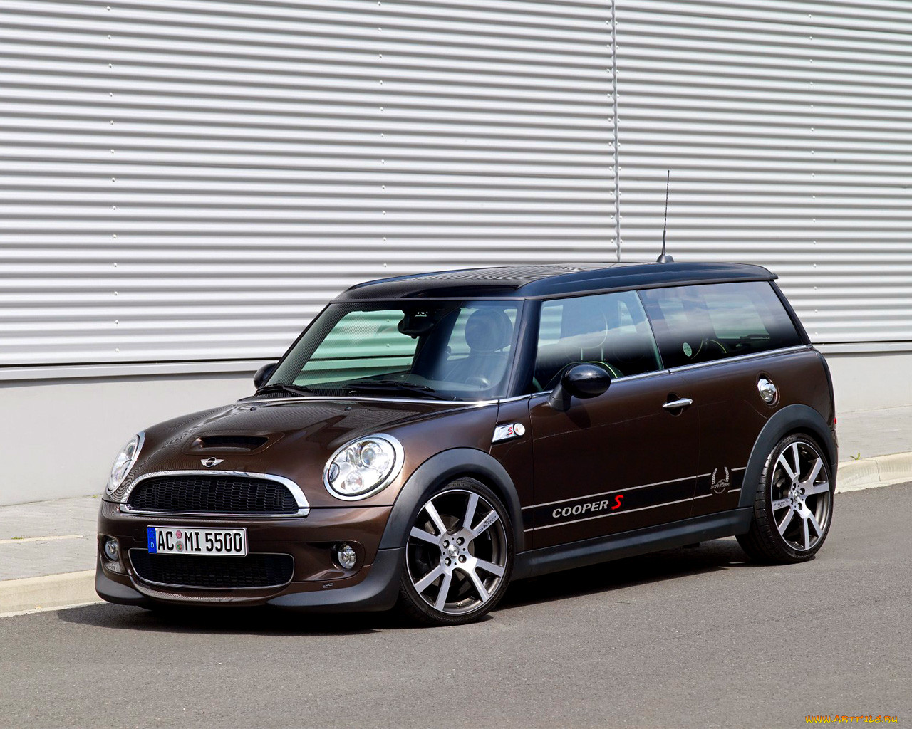 , mini